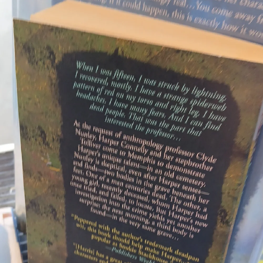 Charlaine Harris Book Set Vol 1-4 - Picture 9 of 9